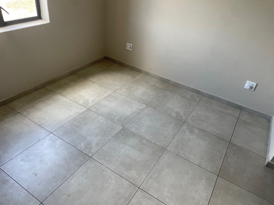 3 Bedroom Property for Sale in Parklands East Western Cape